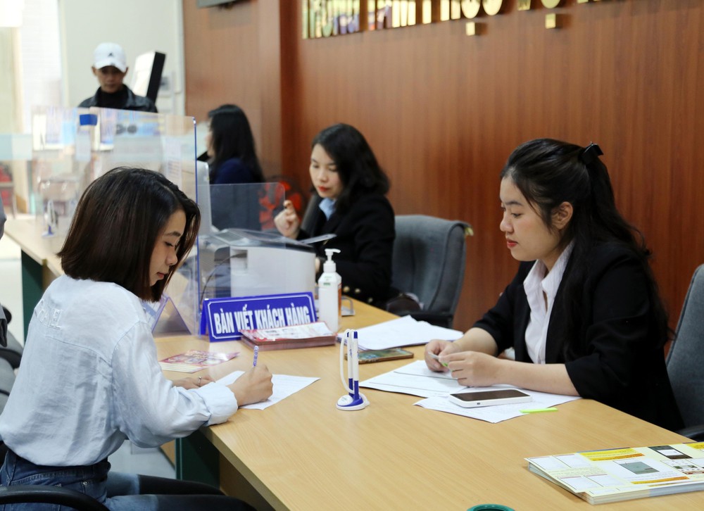 Tinh gọn bộ máy: Tập trung lãnh đạo, chỉ đạo tổ chức đại hội đảng bộ các cấp bảo đảm đúng tiến độ - Ảnh 4.