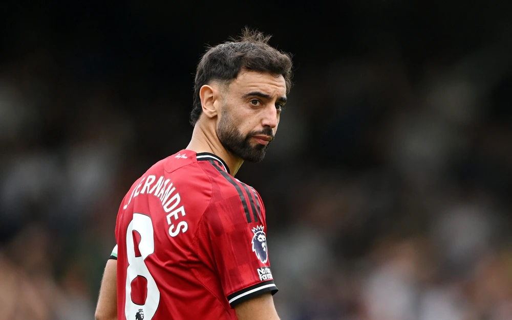 Tin Chuyển Nhượng 25/8: Al-Ittihad Trả Giá Gấp Đôi Lôi Kéo Bruno Rời Mu, Arsenal Đón Tân Binh Thứ 8 - Ảnh 1. Tin Chuyển Nhượng 25/8: Al-Ittihad Trả Giá Gấp Đôi Lôi Kéo Bruno Rời Mu, Arsenal Đón Tân Binh Thứ 8 - Ảnh 1.