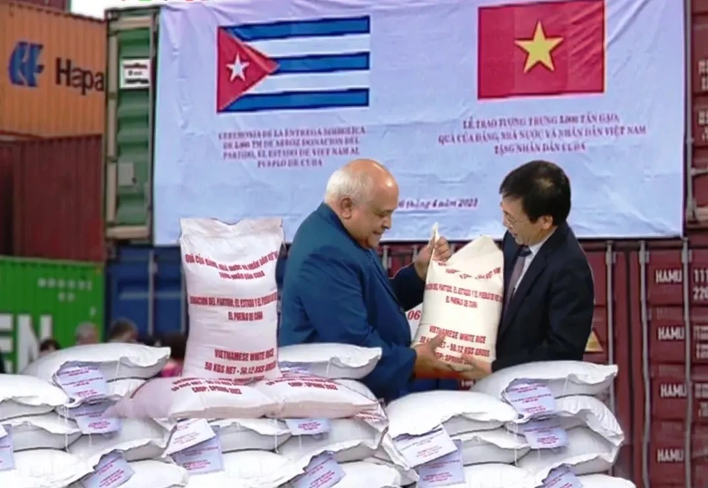 Đại sứ Cuba Rogelio Polanco Fuentes: Tấm lòng của người dân Việt Nam đã chạm đến trái tim nhân dân Cuba - Ảnh 3.