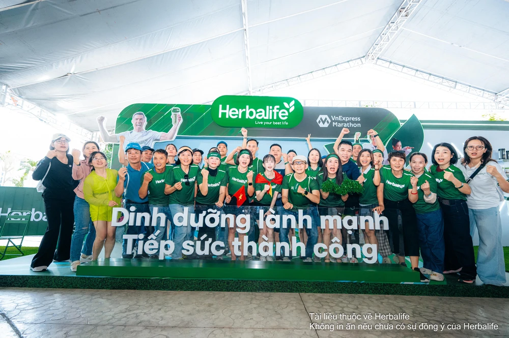 Herbalife Việt Nam tiếp tục đồng hành cùng VnExpress Marathon Nha Trang - Ảnh 1.