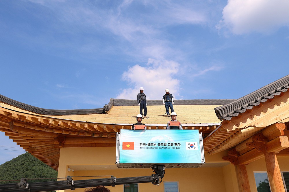 vnapotalnhungdauandautiencuaduanlangvietnamtaihanquoc8232433-1756095211955186950941.jpg