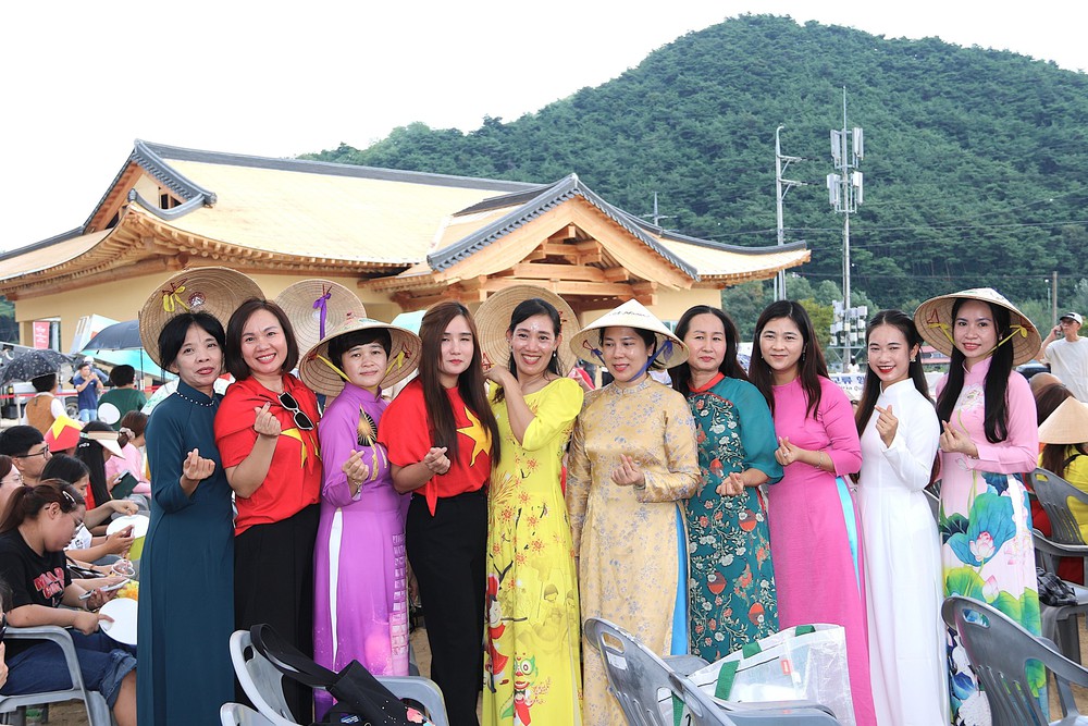 vnapotalnhungdauandautiencuaduanlangvietnamtaihanquoc8232445-17560953567551329303410.jpg