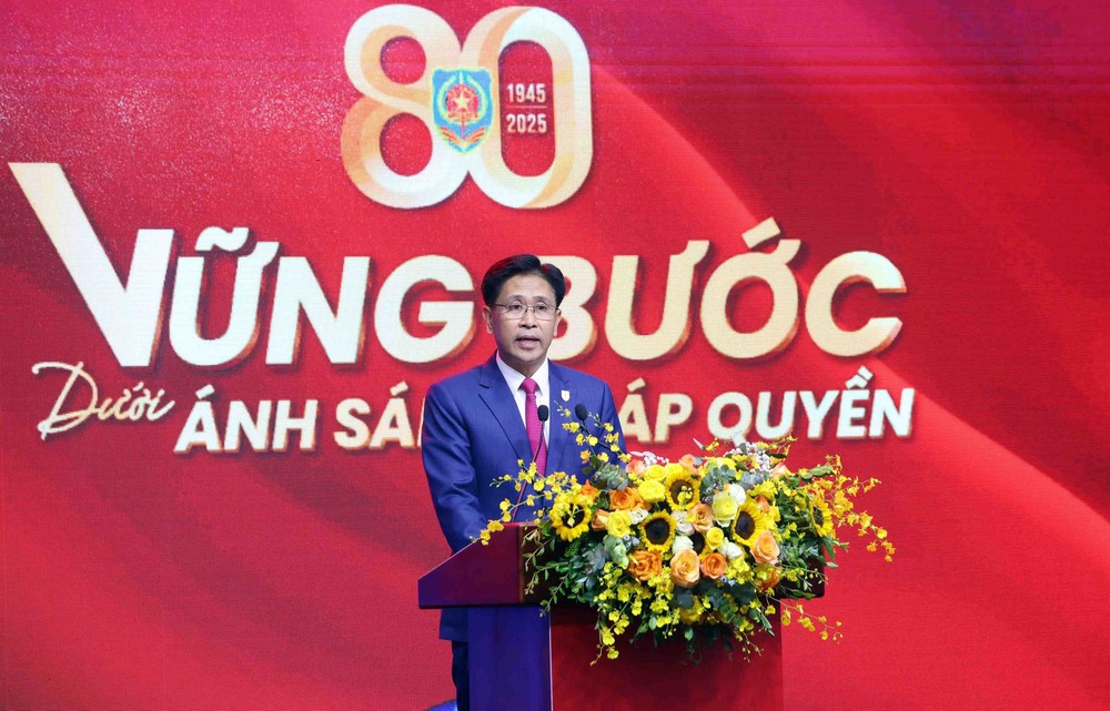 Thủ tướng Phạm Minh Chính: Bộ và ngành Tư pháp đưa công tác xây dựng và thi hành pháp luật thành lợi thế cạnh tranh quốc gia - Ảnh 8.