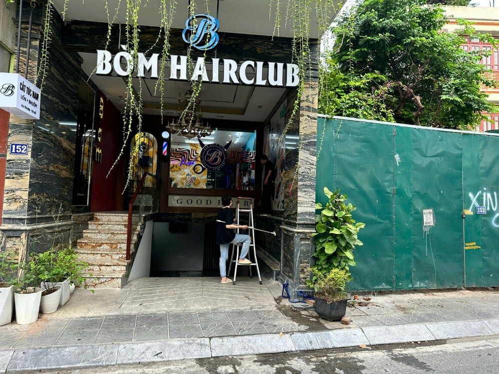 Vietcombank chi nhánh Đông Anh thông báo chào bán khoản nợ của Công ty CP Thương mại Đầu tư Xây dựng Đức Hoàng - Ảnh 1.
