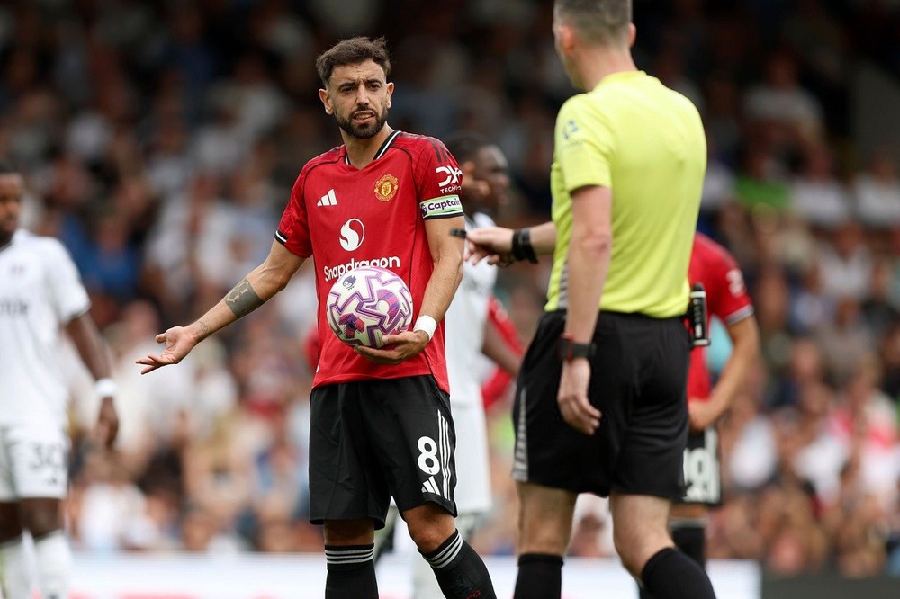 Nghịch lý Bruno Fernandes: Vì sao cầu thủ hay nhất của MU lại đang gây thất vọng - Ảnh 2.