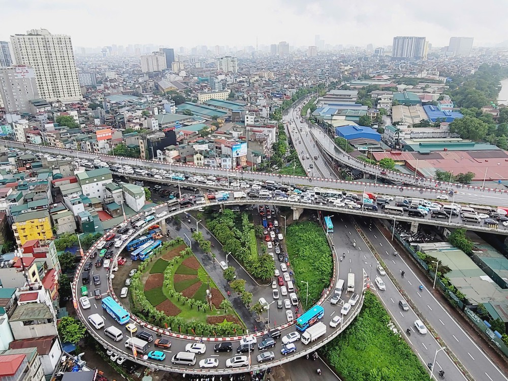 Mưa trắng trời, Hà Nội ngập khắp nơi - Ảnh 28.