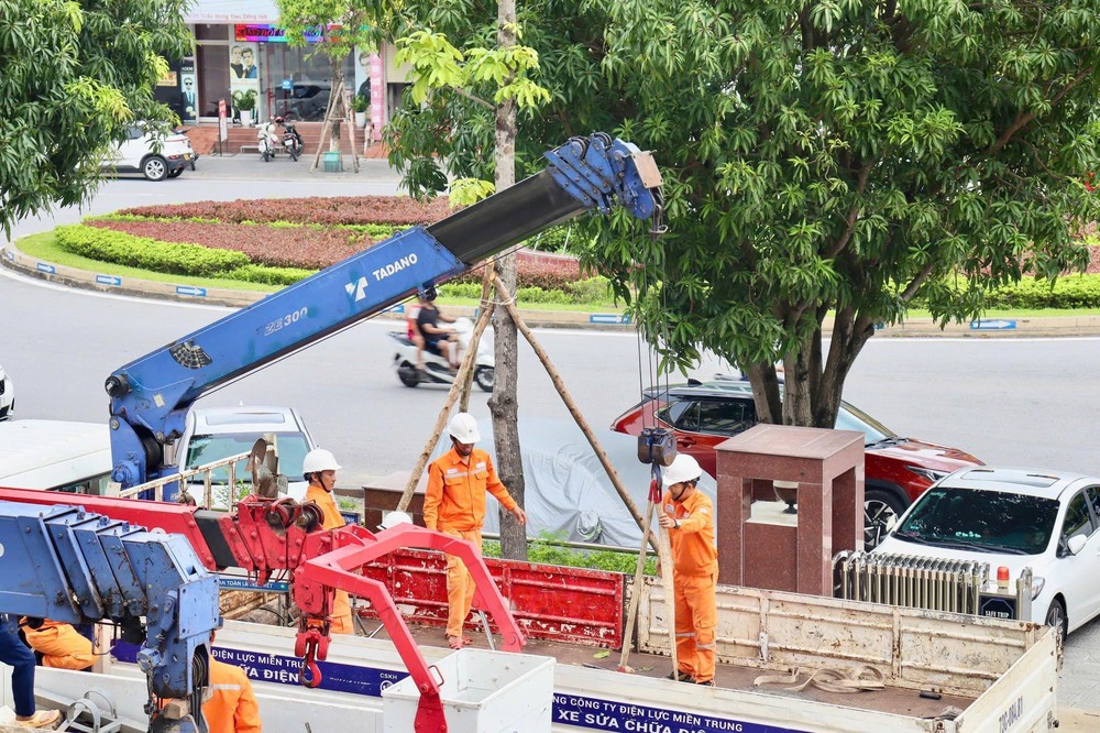 Thủ tướng chỉ đạo nhanh chóng khắc phục hậu quả bão số 5 và mưa lũ, khôi phục sản xuất, kinh doanh - Ảnh 5.