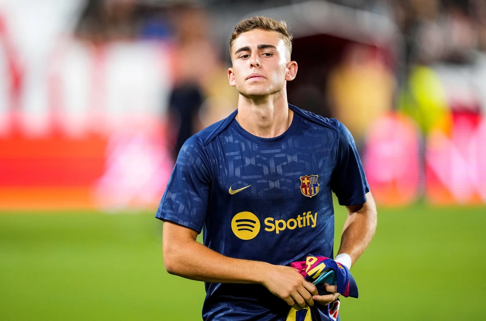 Tin chuyển nhượng 27/8: MU ra quyết định bất ngờ vụ Baleba, Arsenal lại 'nẫng tay trên' Tottenham? - Ảnh 3.
