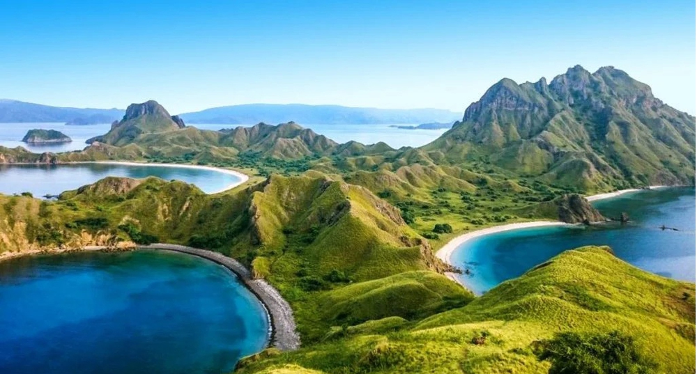 Indonesia hạn chế khách du lịch để bảo vệ báu vật thiên nhiên - Ảnh 1. Indonesia hạn chế khách du lịch để bảo vệ báu vật thiên nhiên - Ảnh 1.
