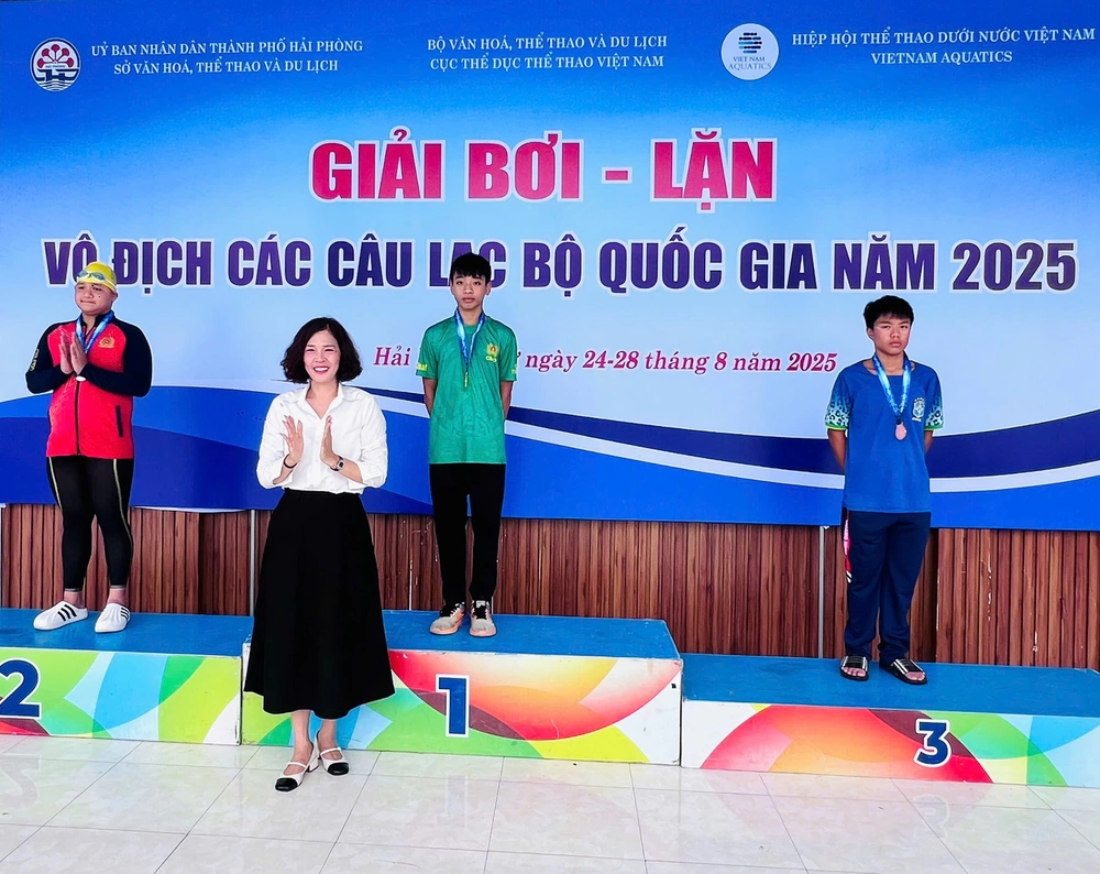 TP.HCM và Hà Nội thi đấu ấn tượng tại giải bơi, lặn các CLB toàn quốc 2025 - Ảnh 1.