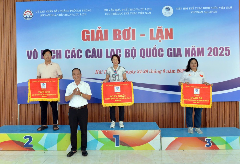 TP.HCM và Hà Nội thi đấu ấn tượng tại giải bơi, lặn các CLB toàn quốc 2025 - Ảnh 3.