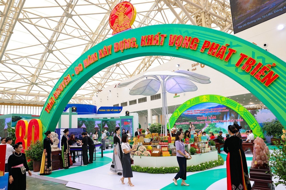Triển lãm thành tựu đất nước: Cơ hội lớn để thưởng thức, trải nghiệm, mua sắm các sản phẩm tinh hoa từ mọi miền đất nước - Ảnh 3.