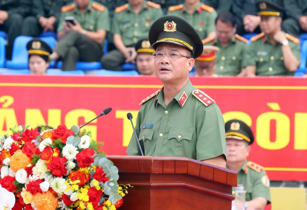 Bộ Công an xuất quân đảm bảo ANTT cho sự kiện A80 - Ảnh 1.