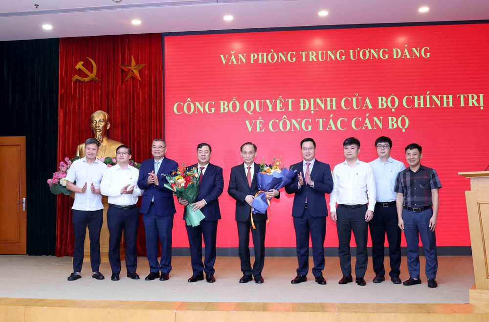 Bộ Chính trị bổ nhiệm đồng chí Phạm Gia Túc giữ chức Chánh Văn phòng Trung ương Đảng - Ảnh 4.