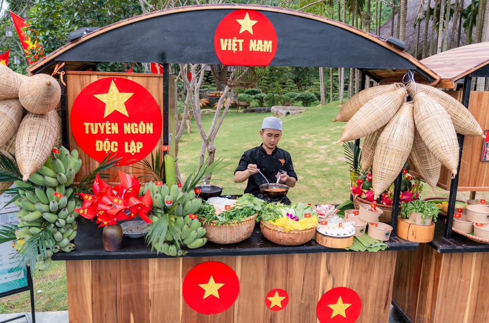Ninh Bình sẵn sàng phục vụ du khách dịp lễ 2/9 - Ảnh 5. Ninh Bình sẵn sàng phục vụ du khách dịp lễ 2/9 - Ảnh 5.