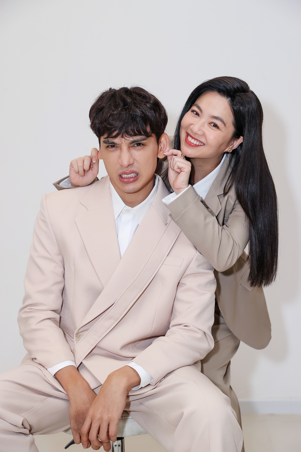 Phim &quot;Chị ngã em nâng&quot; tung first look tuyệt đối điện ảnh - Ảnh 2.