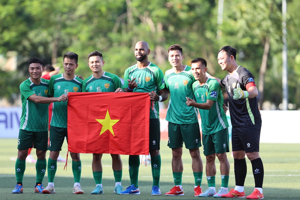Duy Mạnh, Văn Quyết, Hai Long và đồng đội mang đến trận hòa kịch tính trước tuyển 7 người Việt Nam - Ảnh 2.