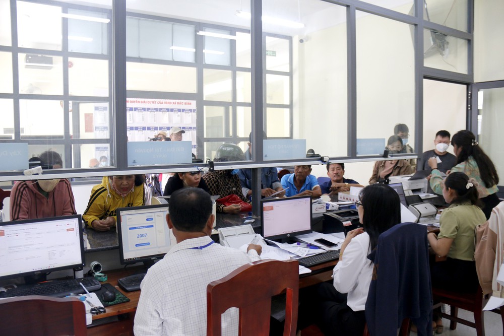 Tinh gọn bộ máy: Tăng cường năng lực cho cấp xã - Ảnh 1. Tinh gọn bộ máy: Tăng cường năng lực cho cấp xã - Ảnh 1.