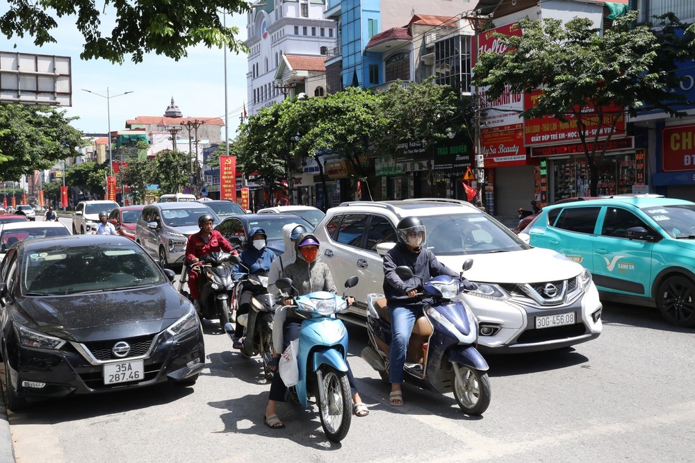 Từ ngày 5/8, nắng nóng ở Bắc Bộ dịu dần - Ảnh 1.