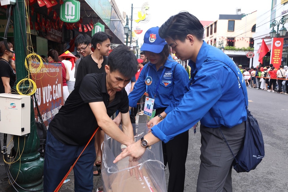 Cùng lan toả những hình ảnh đẹp sau Lễ tổng duyệt A80 - Ảnh 3.