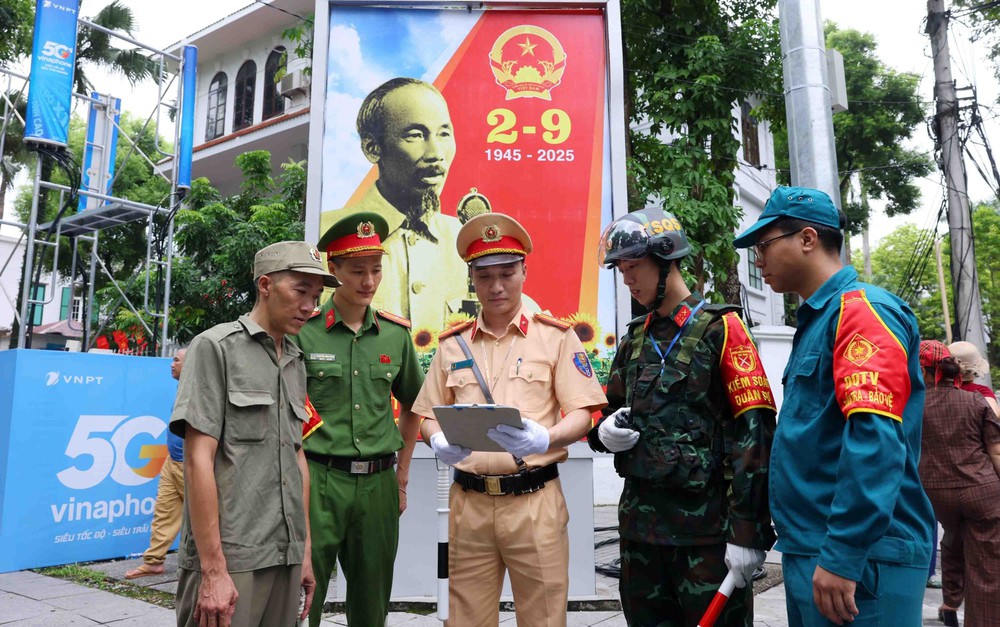 80 năm Quốc khánh: Phân luồng giao thông vòng ngoài địa bàn Hà Nội từ 21 giờ ngày 1/9 đến 13 giờ ngày 2/9 - Ảnh 5.