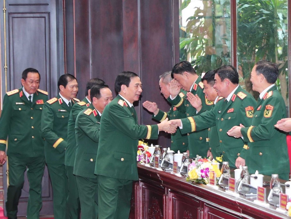 Trao huân chương tặng Đại tướng Phan Văn Giang và các đồng chí lãnh đạo Bộ Quốc phòng - Ảnh 1.