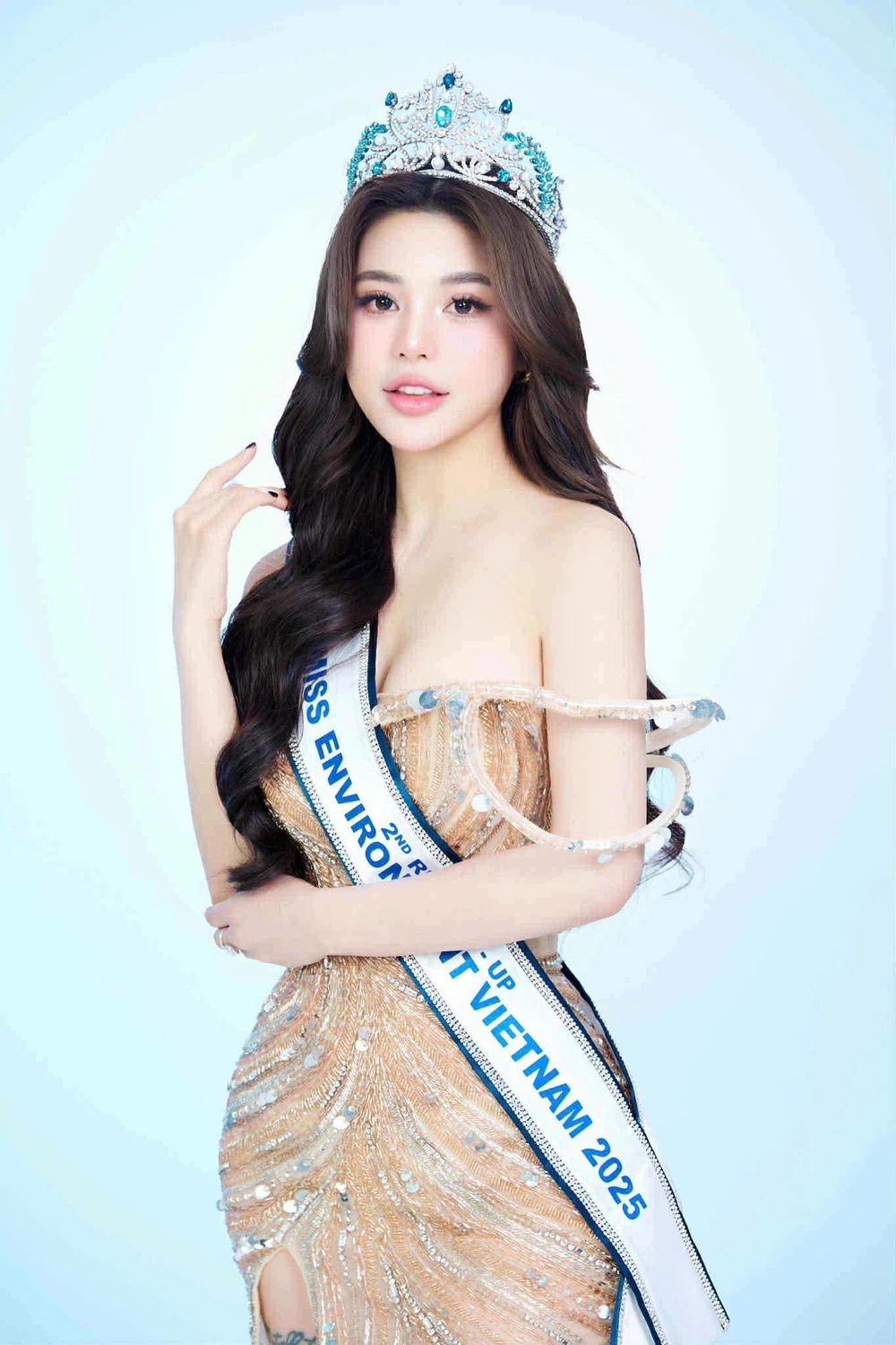 Á hậu Nguyễn Phương Thảo: &quot;Ba mẹ từng ngăn cản tôi theo con đường DJ&quot; - Ảnh 4.