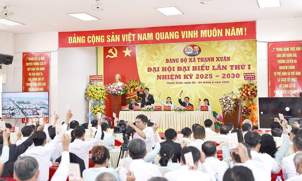 Chủ tịch Quốc hội Trần Thanh Mẫn: Chính quyền phải chủ động đến với dân - Ảnh 7.