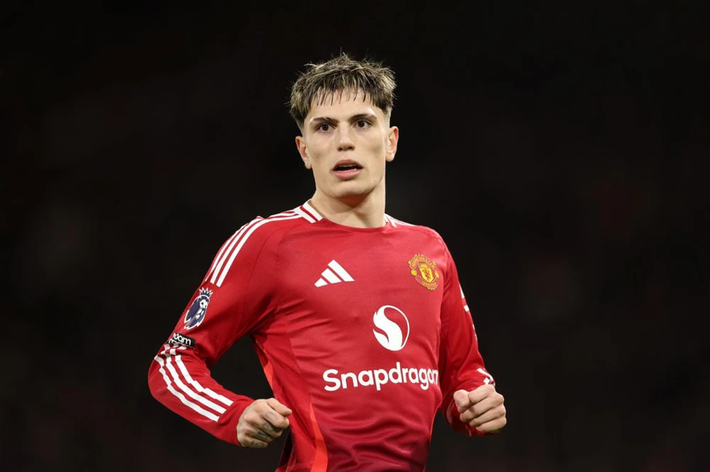 Tin chuyển nhượng 5/8: MU trả giá Sesko cao hơn Newcastle, rõ bến đố mong muốn của Garnacho - Ảnh 3.