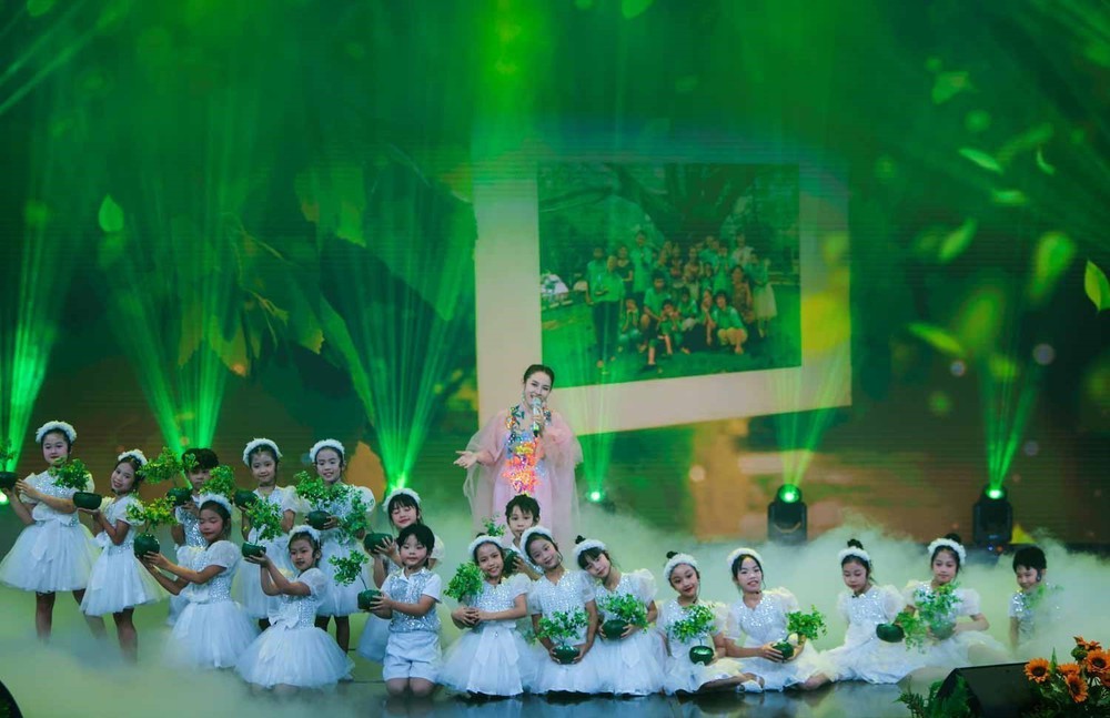 vnapotalchuongtrinhgiaoluu-nghethuattheoanhbinhminh8192455-17544083349731927709325.jpg
