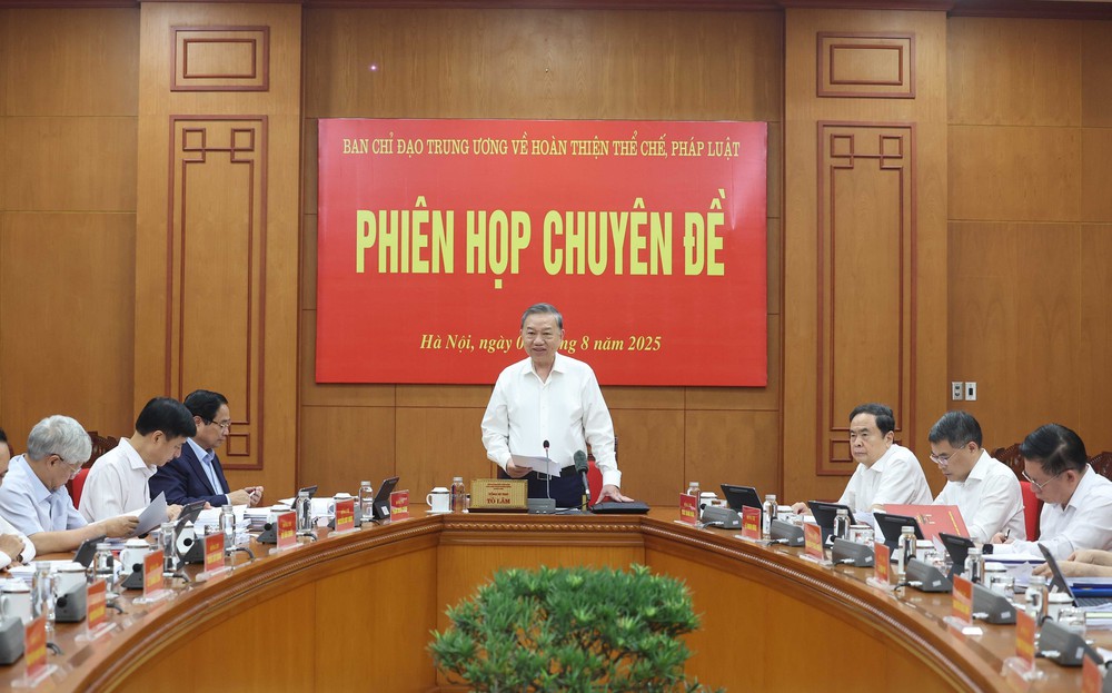 Tổng Bí thư Tô Lâm: Những điểm nghẽn đã phát hiện phải được xử lý triệt để, không cản trở phát triển - Ảnh 1.