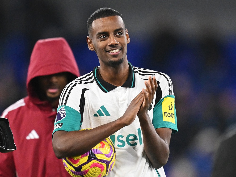 Isak đòi rời Newcastle: Số phận những người từng đình công ra sao? - Ảnh 1.