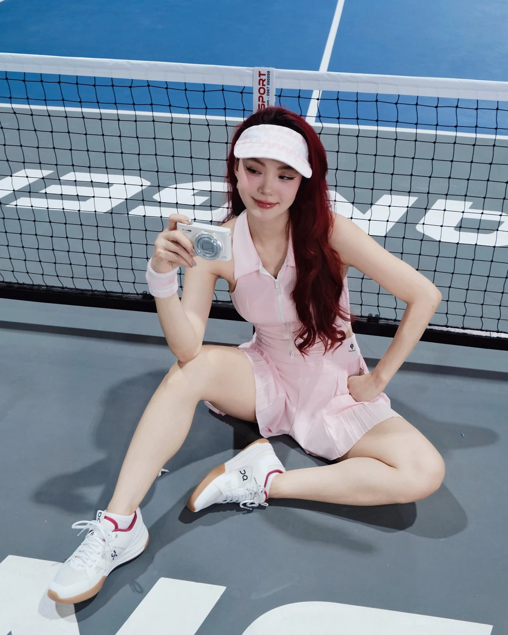 Khoe nhan sắc ngọt ngào trên sân pickleball, nữ ca sĩ nhận 'mưa' lời khen - Ảnh 3. Khoe nhan sắc ngọt ngào trên sân pickleball, nữ ca sĩ nhận 'mưa' lời khen - Ảnh 3.
