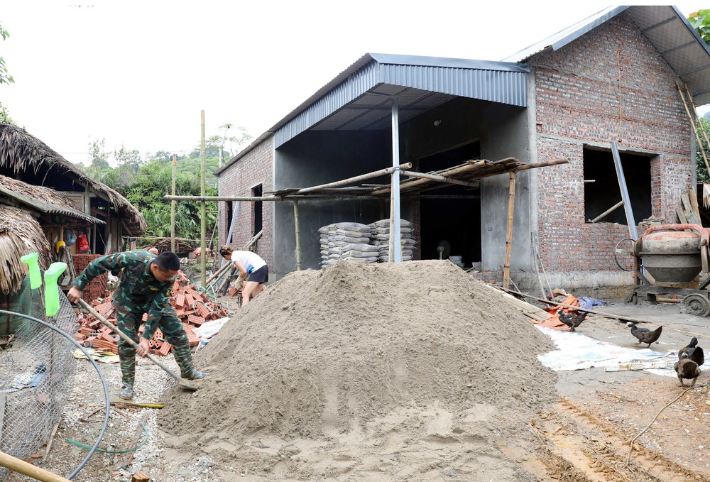 Phú Thọ huy động toàn dân hoàn thành mục tiêu xóa nhà tạm trước hạn - Ảnh 3. Phú Thọ huy động toàn dân hoàn thành mục tiêu xóa nhà tạm trước hạn - Ảnh 3.