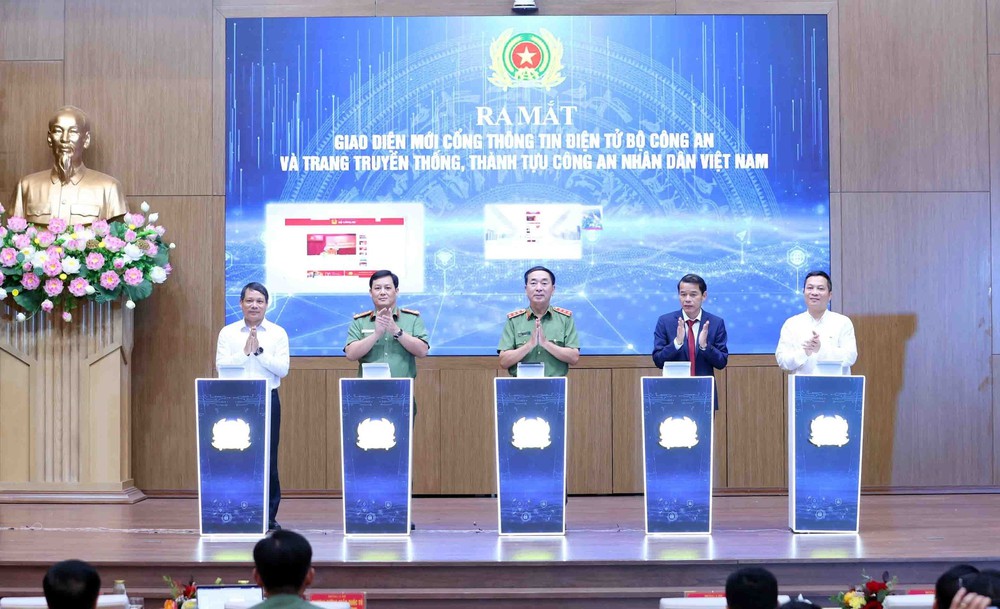 Ra mắt Giao diện mới của Cổng thông tin điện tử Bộ Công an - Ảnh 3. Ra mắt Giao diện mới của Cổng thông tin điện tử Bộ Công an - Ảnh 3.