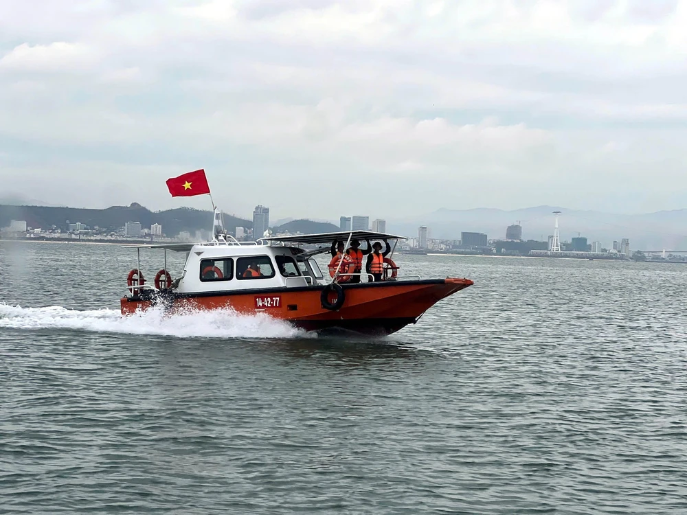 Khách du lịch nội địa đã quay trở lại Quảng Ninh sau sự cố thiên tai - Ảnh 1.