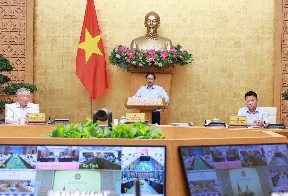 Thủ tướng Phạm Minh Chính chủ trì Phiên họp Chính phủ thường kỳ tháng 7, trực tuyến với 34 địa phương - Ảnh 2.