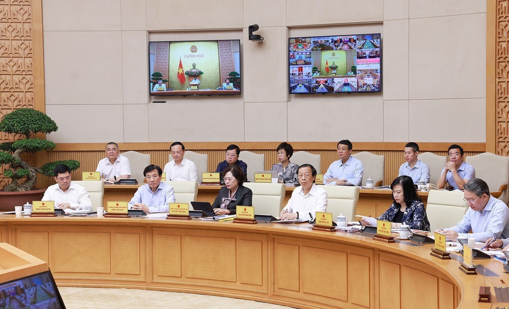 Thủ tướng Phạm Minh Chính chủ trì Phiên họp Chính phủ thường kỳ tháng 7, trực tuyến với 34 địa phương - Ảnh 4.