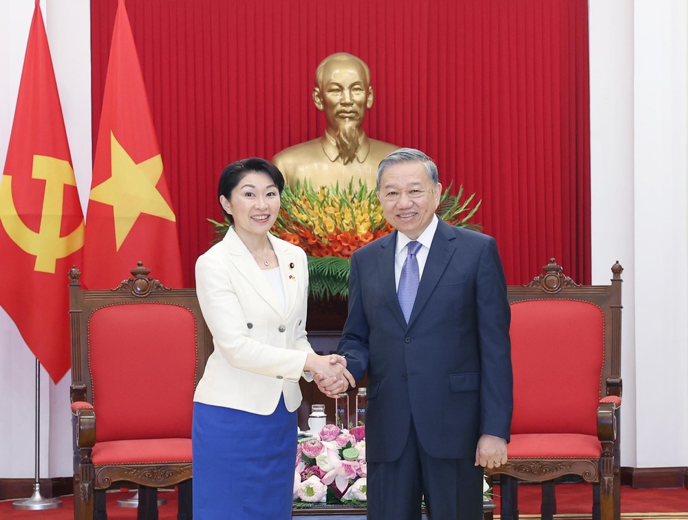 Tổng Bí thư Tô Lâm tiếp Chủ tịch Liên minh nghị sĩ hữu nghị Nhật - Việt - Ảnh 1.