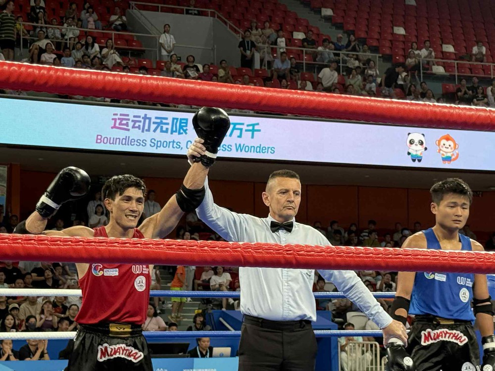 Nguyễn Trần Duy Nhất xuất sắc thắng cao thủ Trung Quốc 3-0, đoạt vé vào bán kết giải thế giới - Ảnh 1.