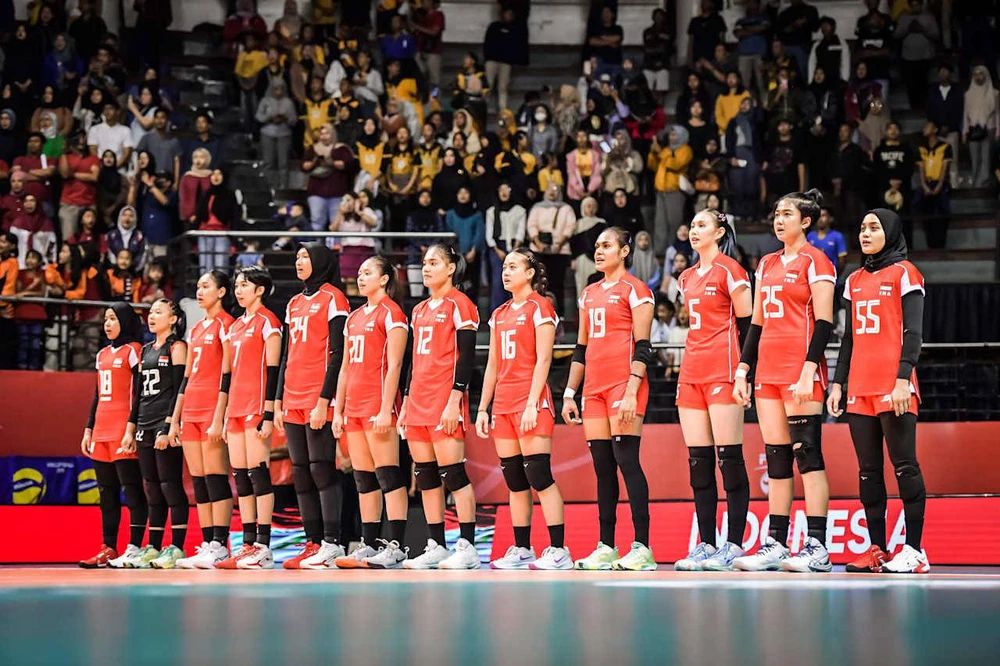Sau thất bại trước U21 Việt Nam, U21 Indonesia tạo địa chấn khi thắng đối thủ tới từ ‘cường quốc bóng chuyền’ - Ảnh 1.