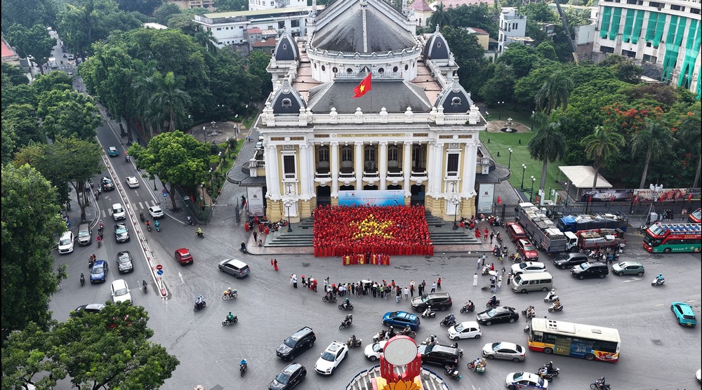 Di sản áo dài