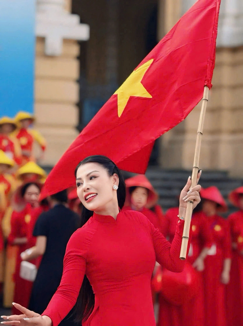 Di sản áo dài