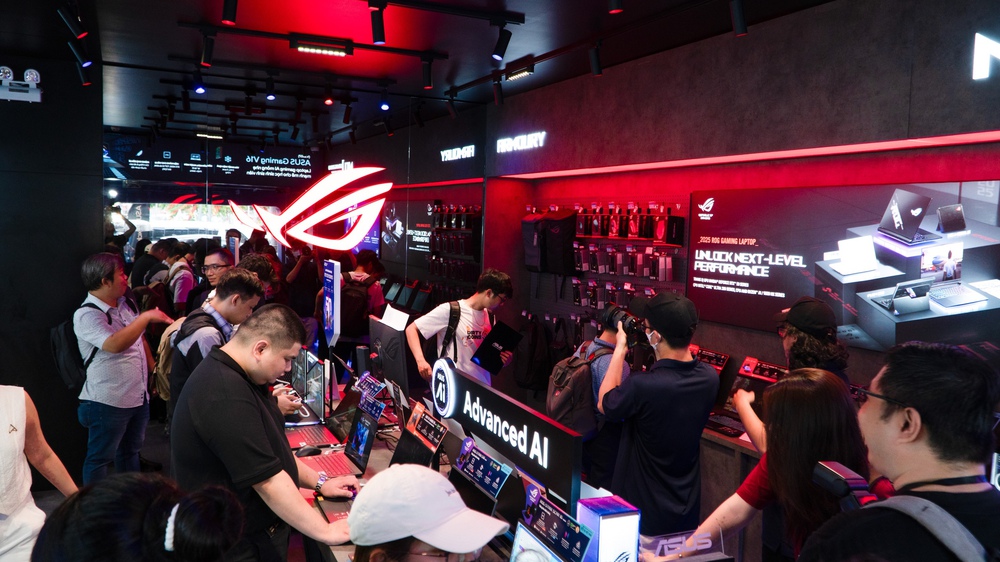ASUS khai trương ASUS Exclusive Store đầu tiên tại TP.HCM, mở rộng mô hình trải nghiệm công nghệ - Ảnh 2.