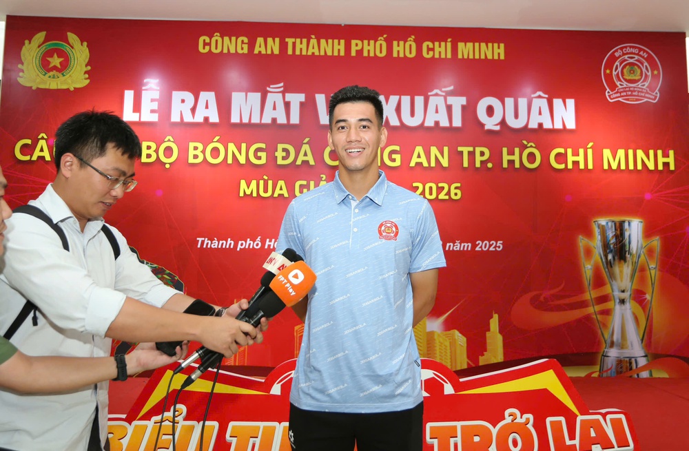Tiến Linh hướng tới mục tiêu cao nhất với Công an TP.HCM - Ảnh 1.