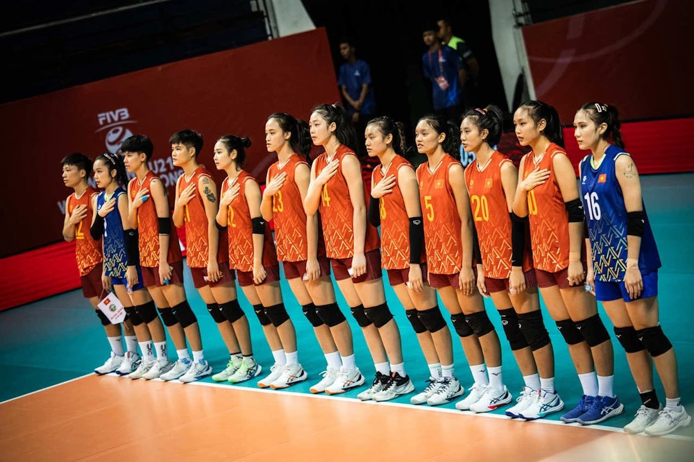 TRỰC TIẾP bóng chuyền Việt Nam vs Indonesia 19h hôm nay 9/8, SEA V.League 2025 chặng 2 - Ảnh 2.