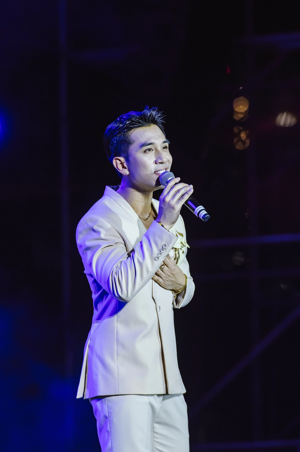 &quot;Anh em kết đoàn 3&quot; góp thêm 260 triệu đồng ủng hộ đồng bào lũ lụt Sơn Lan - Ảnh 2.