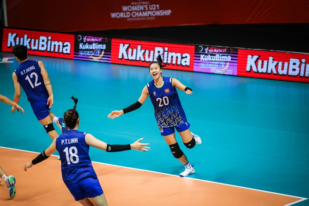 Bóng chuyền Việt Nam chính thức lọt top 16 giải bóng chuyền nữ U21 thế giới 2025 sớm 2 lượt trận - Ảnh 1.