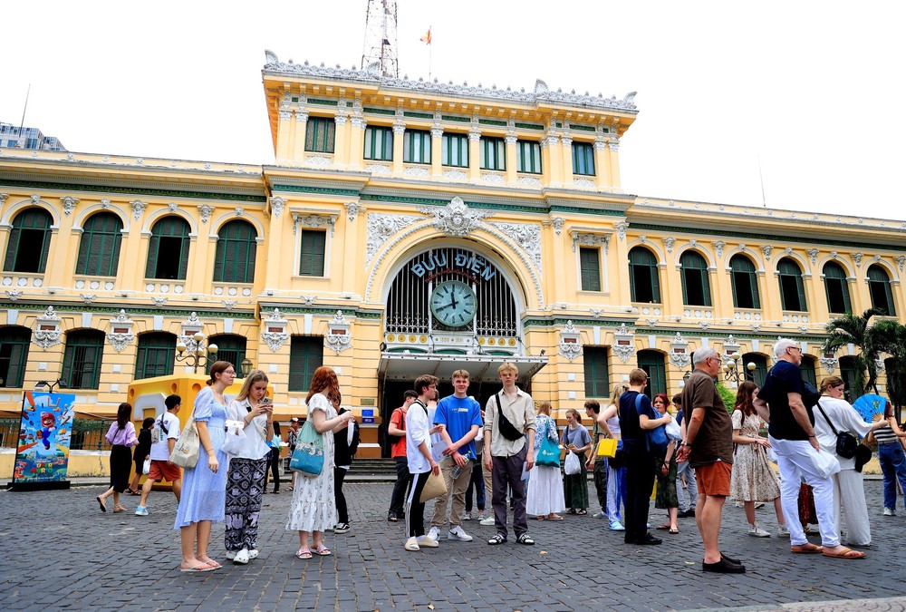 Miễn thị thực với người hoạt động trong các lĩnh vực văn hóa, nghệ thuật, thể thao, du lịch có ảnh hưởng tích cực - Ảnh 3. Miễn thị thực với người hoạt động trong các lĩnh vực văn hóa, nghệ thuật, thể thao, du lịch có ảnh hưởng tích cực - Ảnh 3.