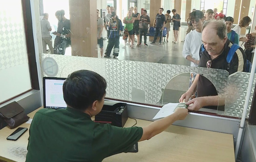 Miễn thị thực với người hoạt động trong các lĩnh vực văn hóa, nghệ thuật, thể thao, du lịch có ảnh hưởng tích cực - Ảnh 2. Miễn thị thực với người hoạt động trong các lĩnh vực văn hóa, nghệ thuật, thể thao, du lịch có ảnh hưởng tích cực - Ảnh 2.
